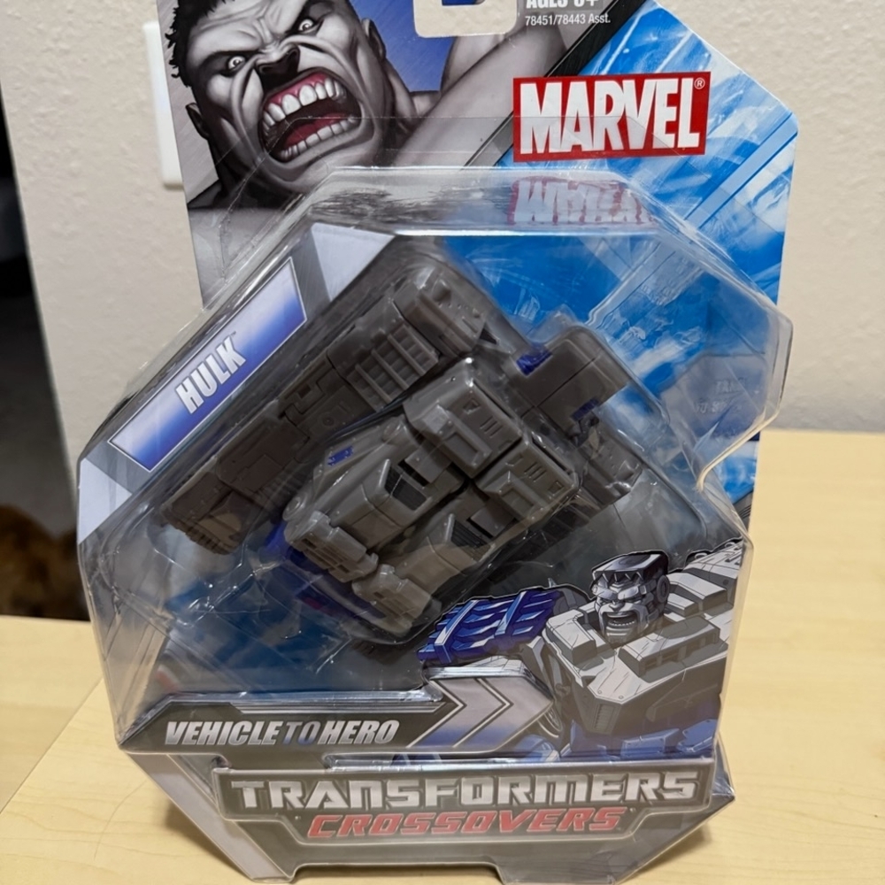 Marvel Transformers Crossovers Hulk Action Figure